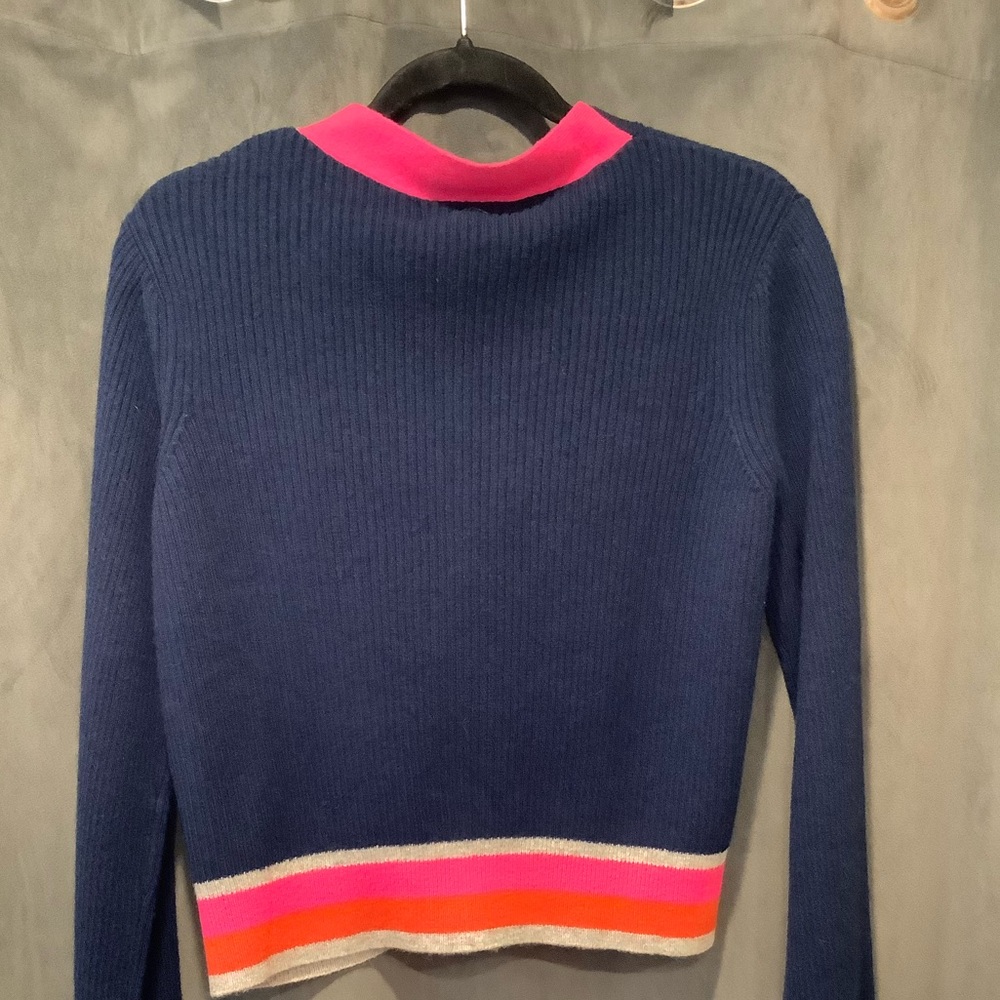 & Isla Stella Rib V-neck In Cashmere - Picture 2 of 4